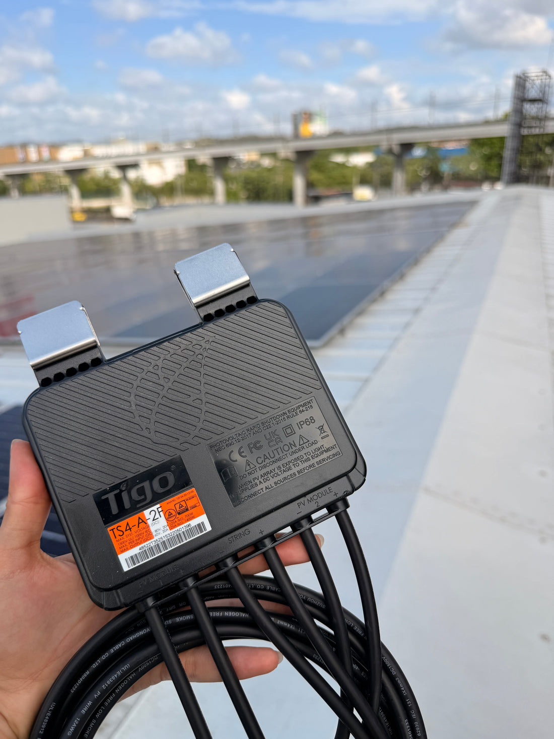 TIGO ENERGY Y CELTEC CONSOLIDAN UNA ALIANZA ESTRATÉGICA PARA FORTALECER LA SEGURIDAD Y EL CUMPLIMIENTO NORMATIVO EN PROYECTOS SOLARES DE CENTROAMÉRICA Y EL CARIBE